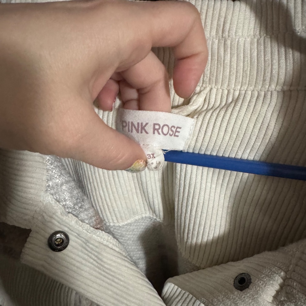 Women’s Shacket - Picture 4 of 4